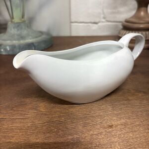 Elegant White Gravy Boat